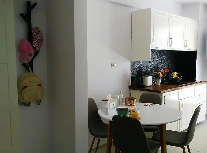 Seaview 27 Apartment *