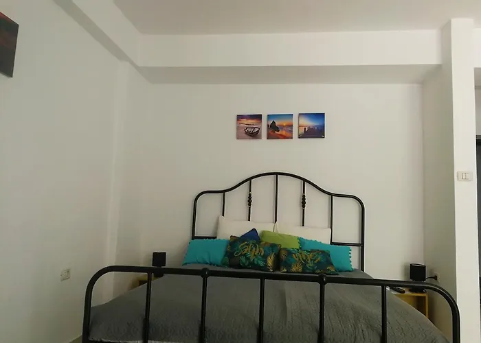 Seaview 27 Apartment