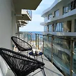 Seaview 27 Апартаменты *