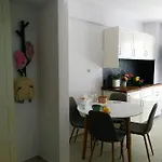 Seaview 27 Апартаменты *