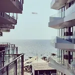 Seaview 27 Апартаменты *